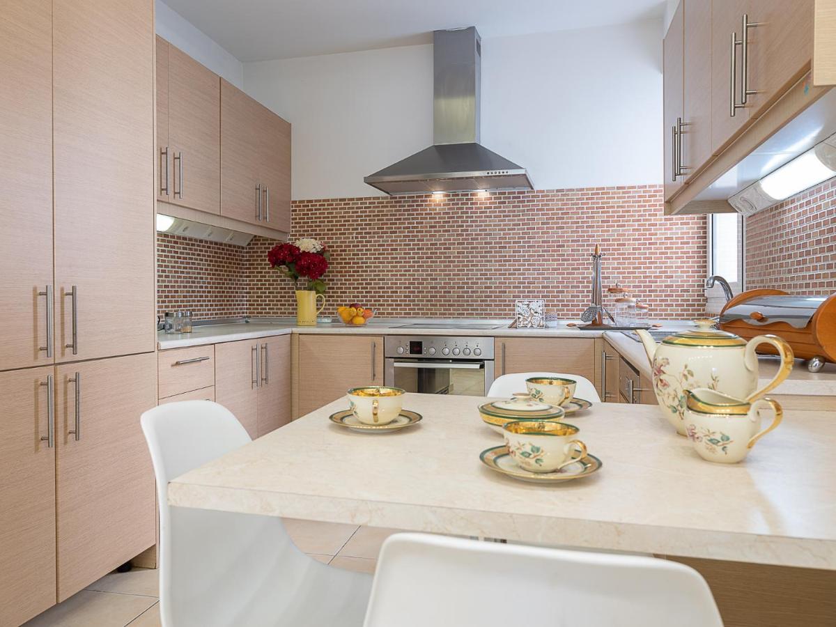 Heraklion Central Apartment Bagian luar foto